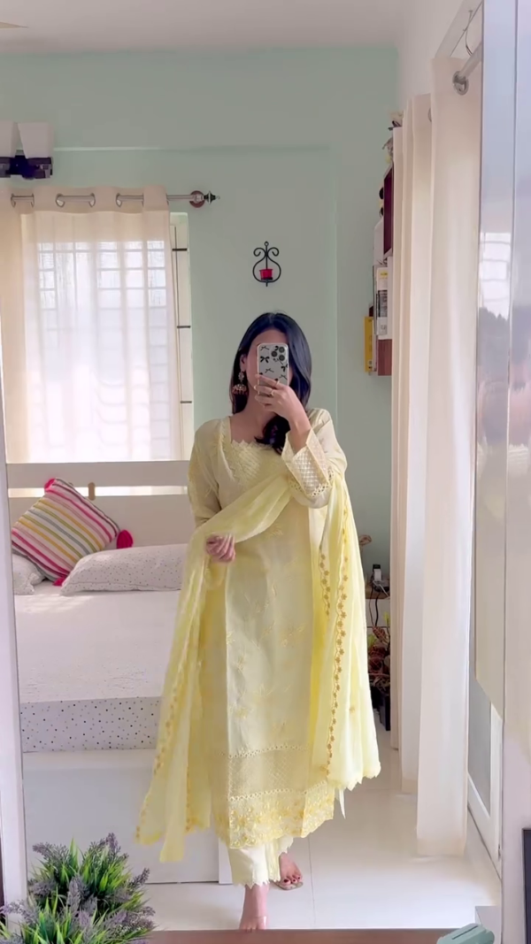 Floral Print Cotton Kurta Set with Contrast Dupatta – Available in 6 Colours - Image 4