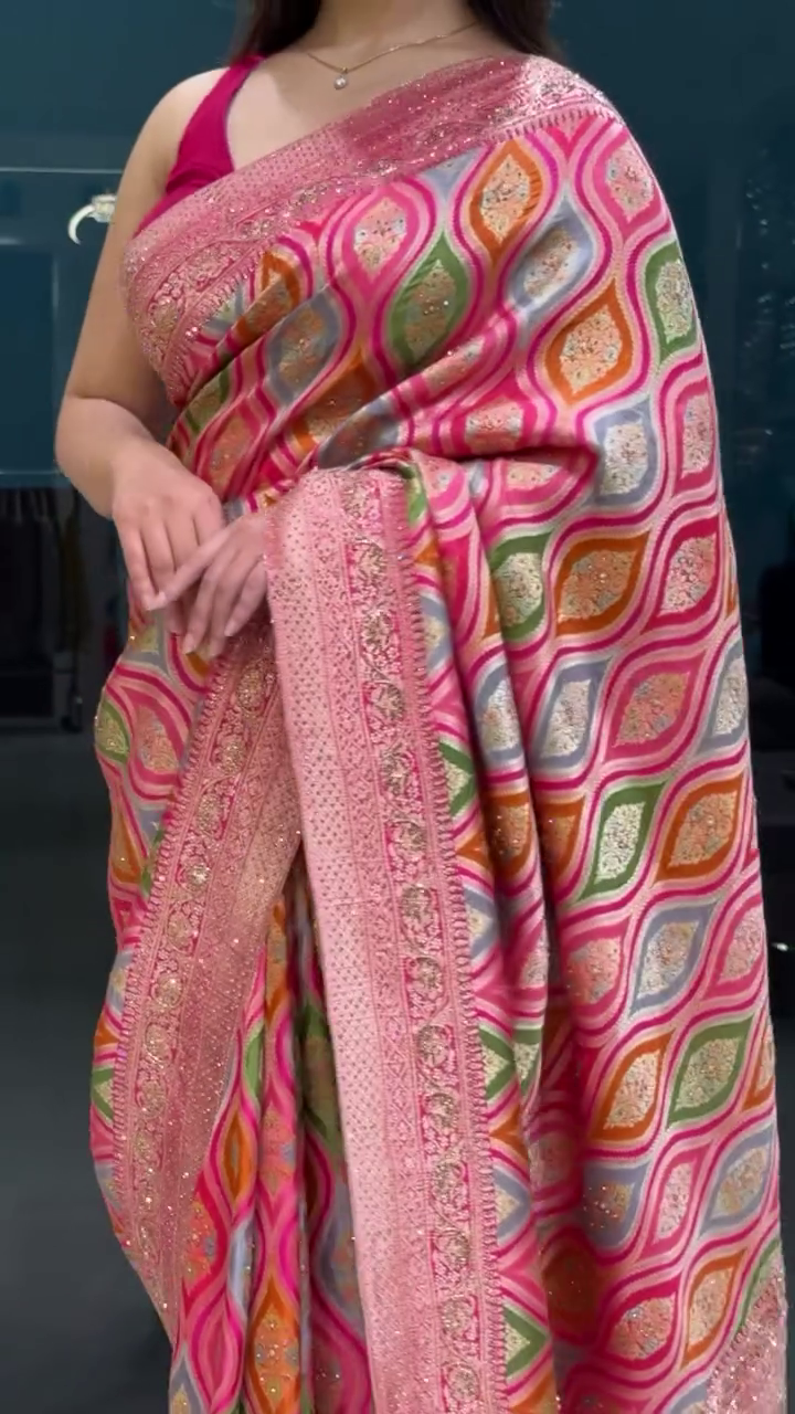 Exquisite Multicolor Silk Saree – A Timeless Elegance - Image 3