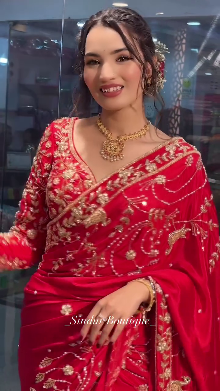 Beautiful Designer Heavy Georgette Sequin Saree – A Shimmering Blend of Elegance & Glamour - Image 3