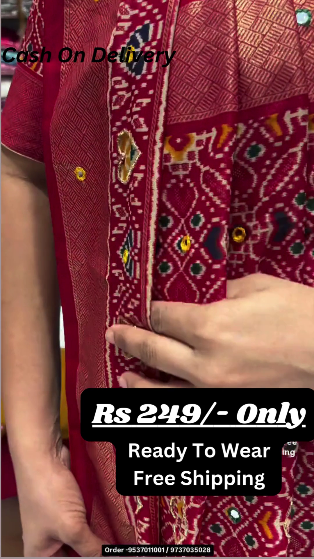 Exquisite Pure Silk Banarasi Patola Saree – A Timeless Masterpiece of Tradition and Luxury - Image 3