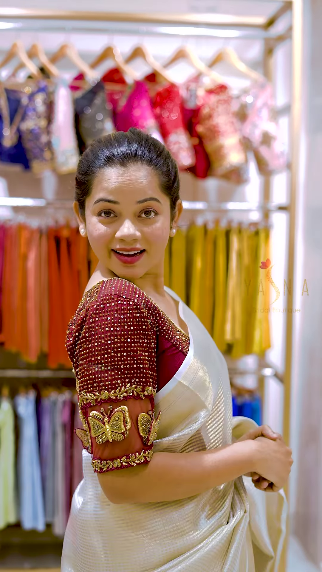 Kerala Kasavu Pure Cotton White Cream Saree with Multicolor Blouse – A Traditional Masterpiece with a Modern Twist - Image 8