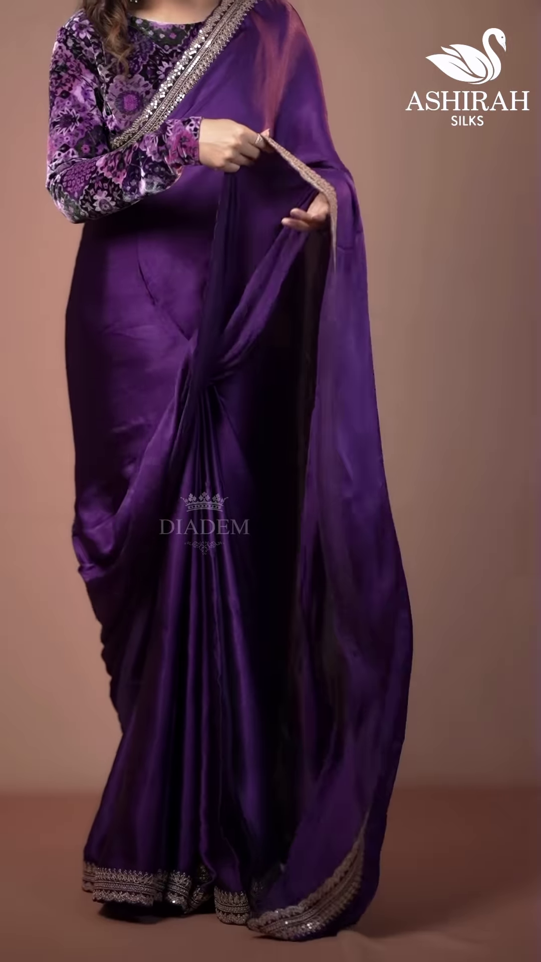 Purple Silk Zari Embroidered Saree Set – A Regal Ensemble of Tradition and Luxury - Image 4