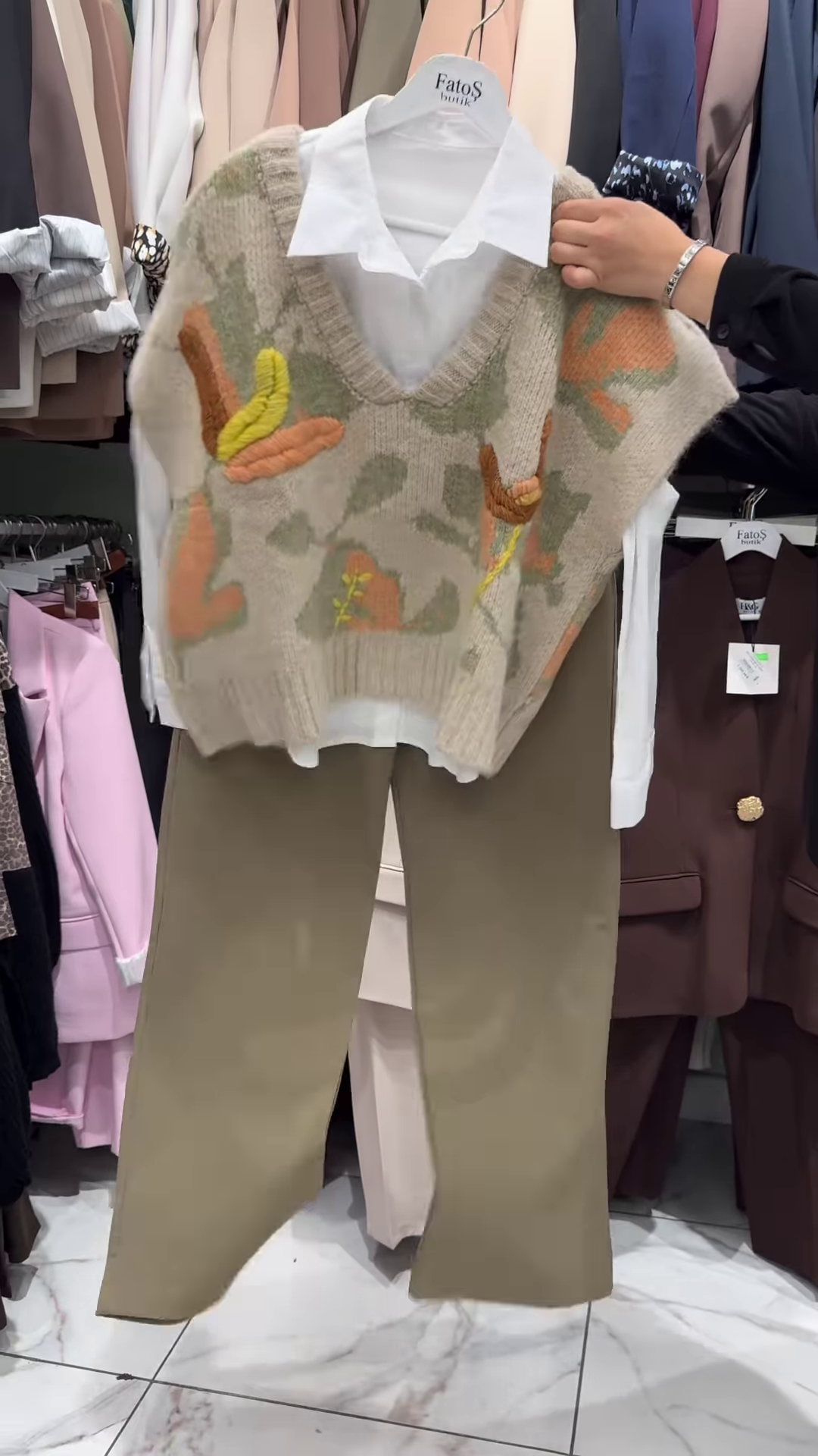 Autumn Garden Knit Vest Set | Soft Layers, Playful Texture 🍂