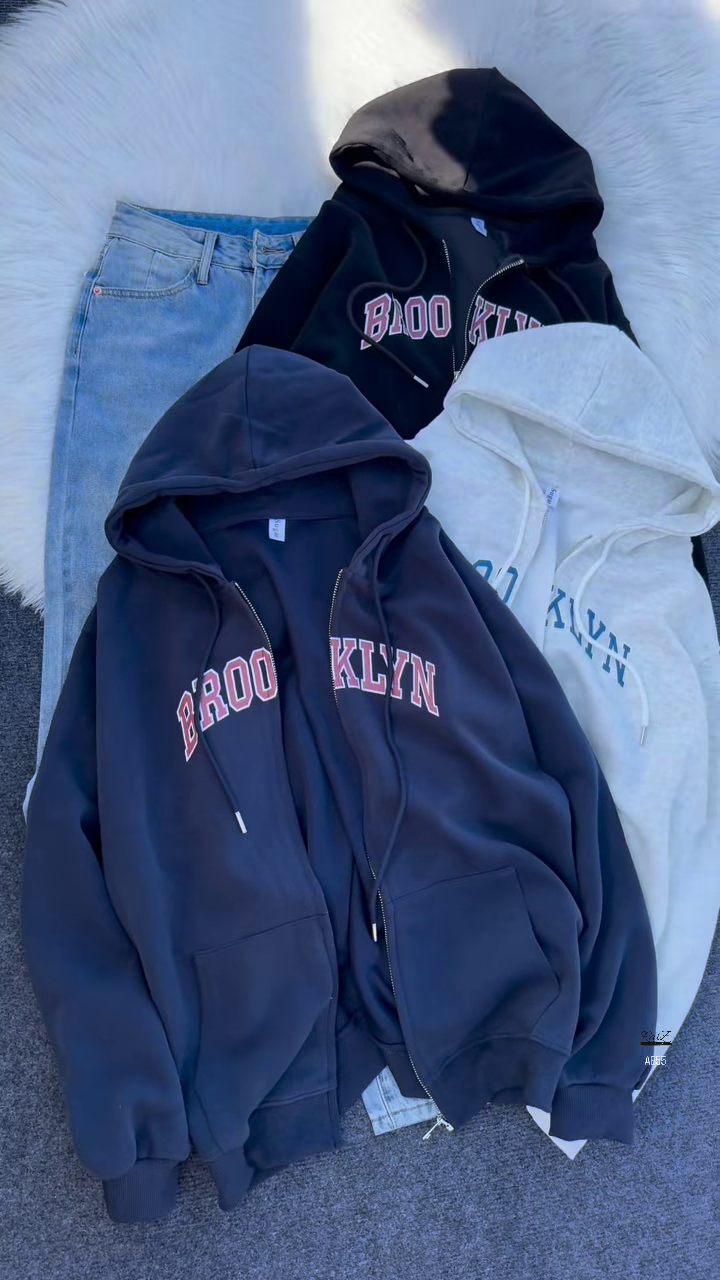 Varsity Zip Hoodie | Cozy Fleece, City Energy âĄđ§¶