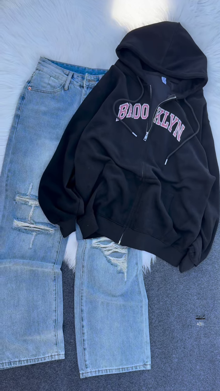 Varsity Zip Hoodie | Cozy Fleece, City Energy âĄđ§¶ - Image 3