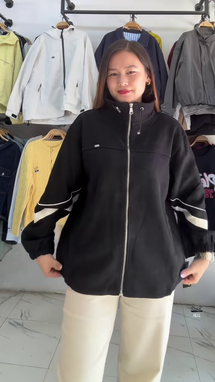 Sport Stripe Stand‑Collar Jacket | Light, Street‑Ready Ease ⚡🧥 - Image 3