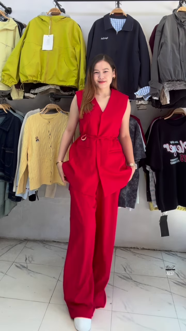 Belted Sleeveless Pants Set | Clean Lines, Power‑Polished ✨