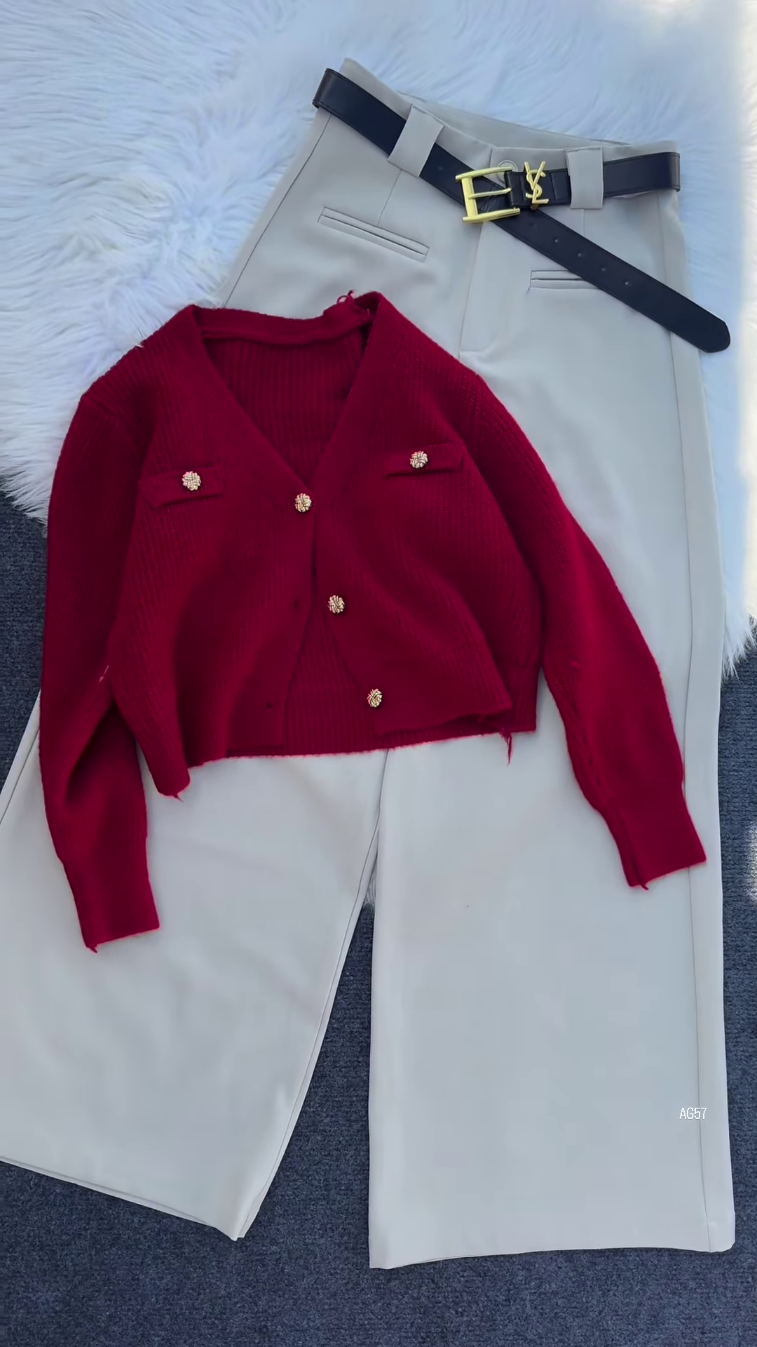 Pearl‑Button Crop Cardigan | Parisian Sweet, Everyday Chic ✨ - Image 4