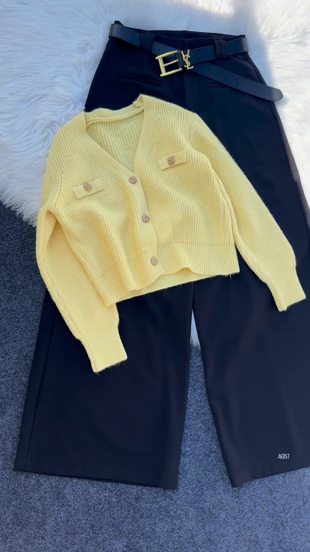 Pearl‑Button Crop Cardigan | Parisian Sweet, Everyday Chic ✨ - Image 2