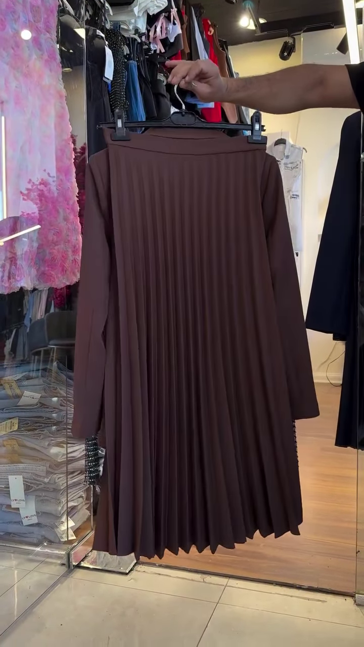 Belted Blazer Dress Set | Tailored + Pleats, One‑and‑Done ✨ - Image 2