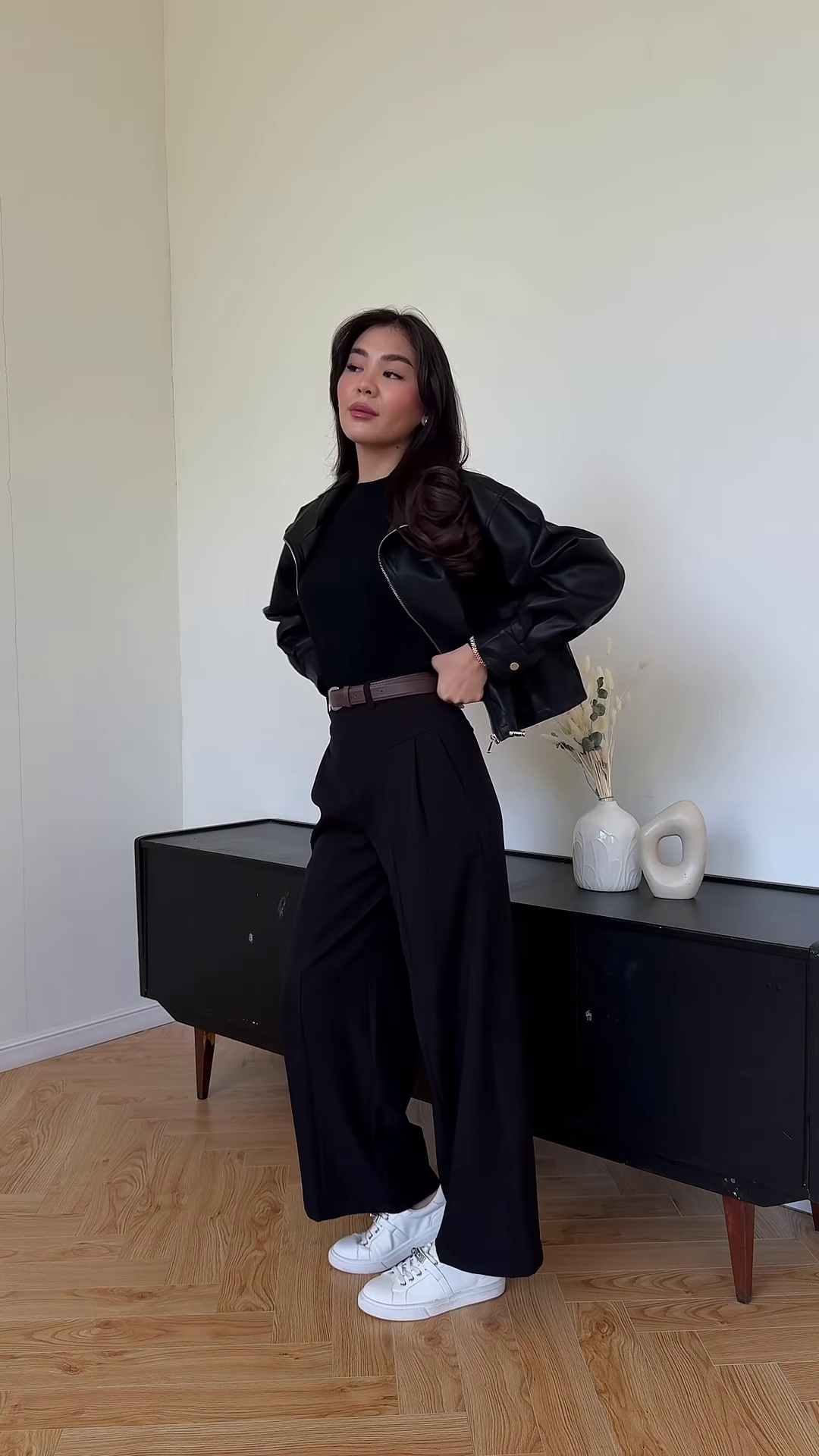 City‑Cool Crop Moto | Sleek, Light, Effortless ⚡ - Image 2