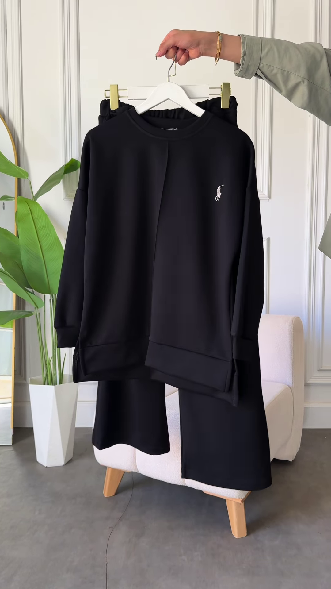 Ultra‑Soft Longline Sweat Set | Modest, Minimal, Made‑to‑Move 💤 - Image 3