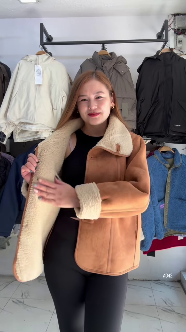 Shearling‑Lined Suede Jacket | Toasty, Timeless, Two‑Way ❄️ - Image 2