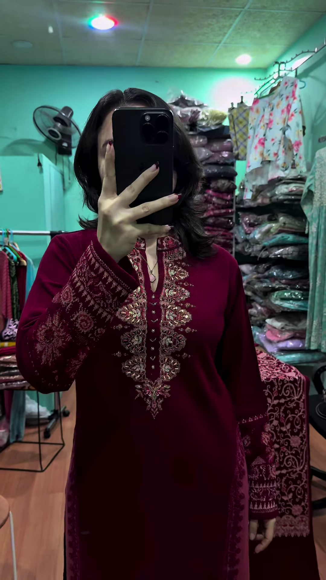 Velvet Zari Suit Set | Maroon Majesty for Festive Nights ✨ - Image 4