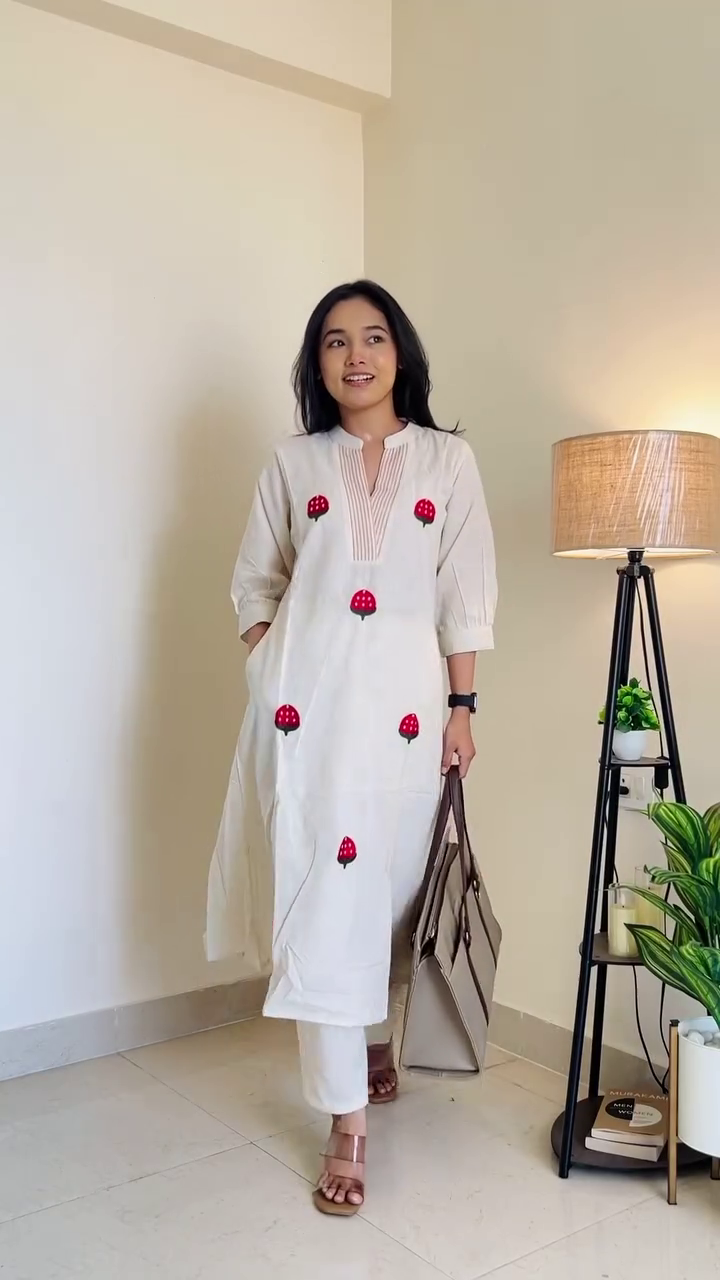 Daisy White Kurta - Image 4