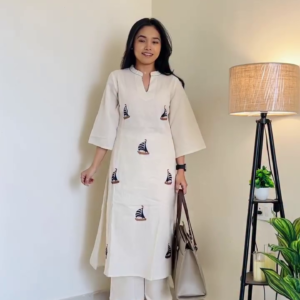 Minimal Sail Kurta Set
