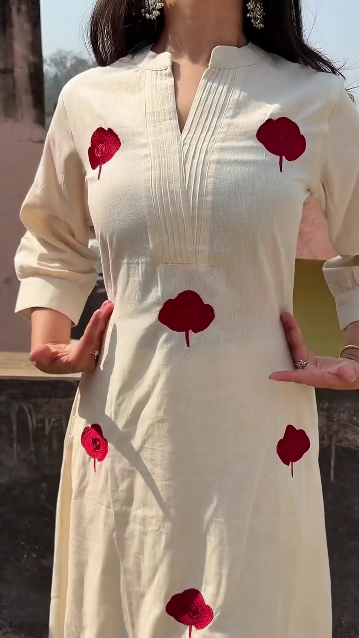 Red Blossom Kurta Set - Image 2