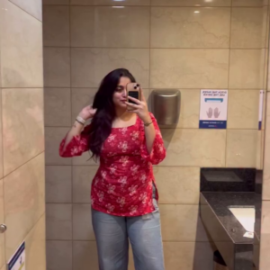 Casual Floral Top + Jeans