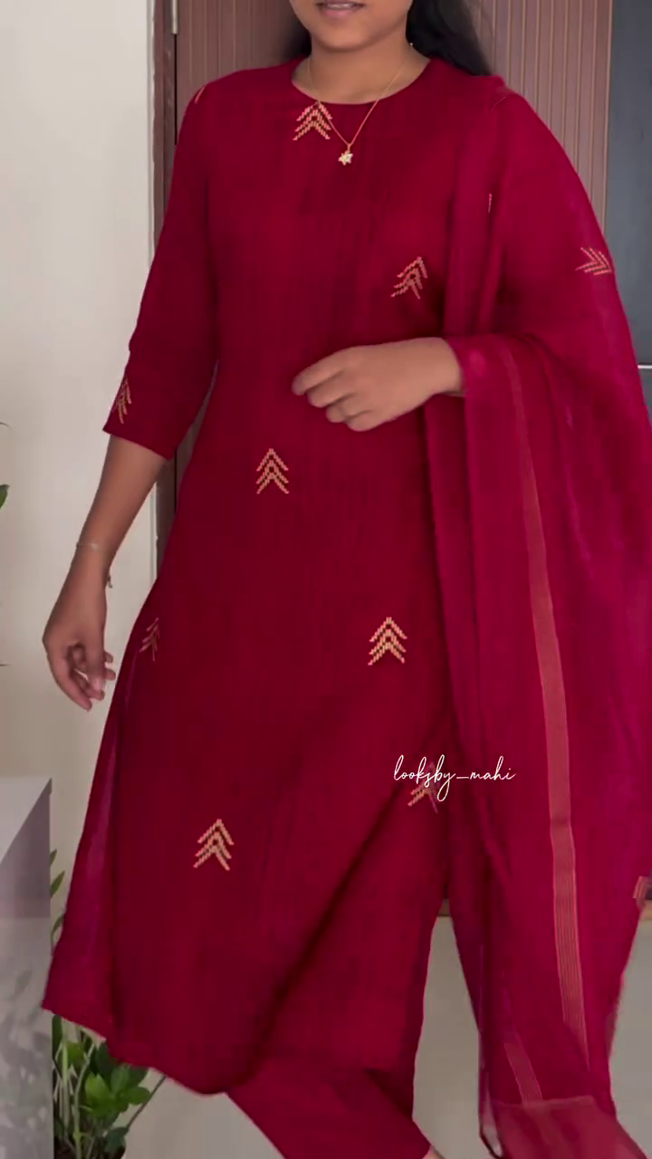 Scarlet Ethnic Grace - Image 2