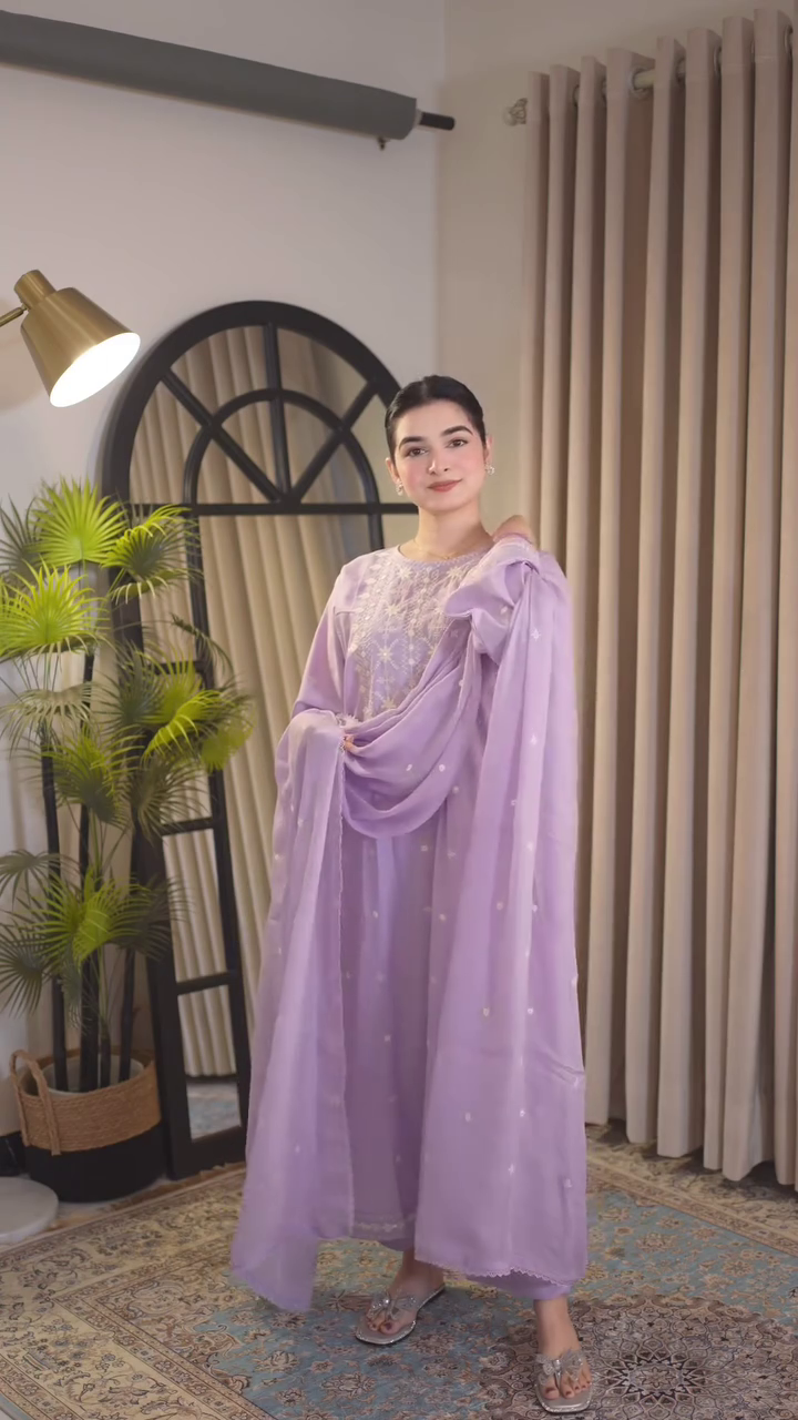 Women's Powder Blue Embroidered Kurta Set Daily Wear Outfit - Image 2