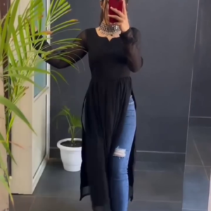Chic Black Slit Kurti Look