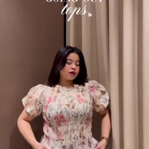 Floral Going-Out Top