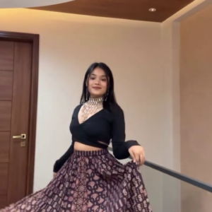 Black Crop Top with Printed Flared Skirt – Chic Fusion Look 🖤