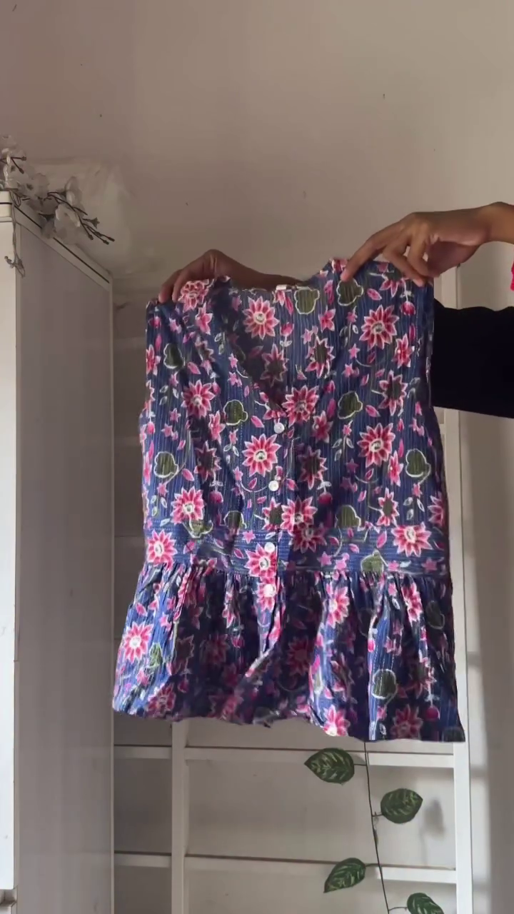 Women’s Floral Breeze Peplum Top for Casual Chic & Trendy Everyday Wear